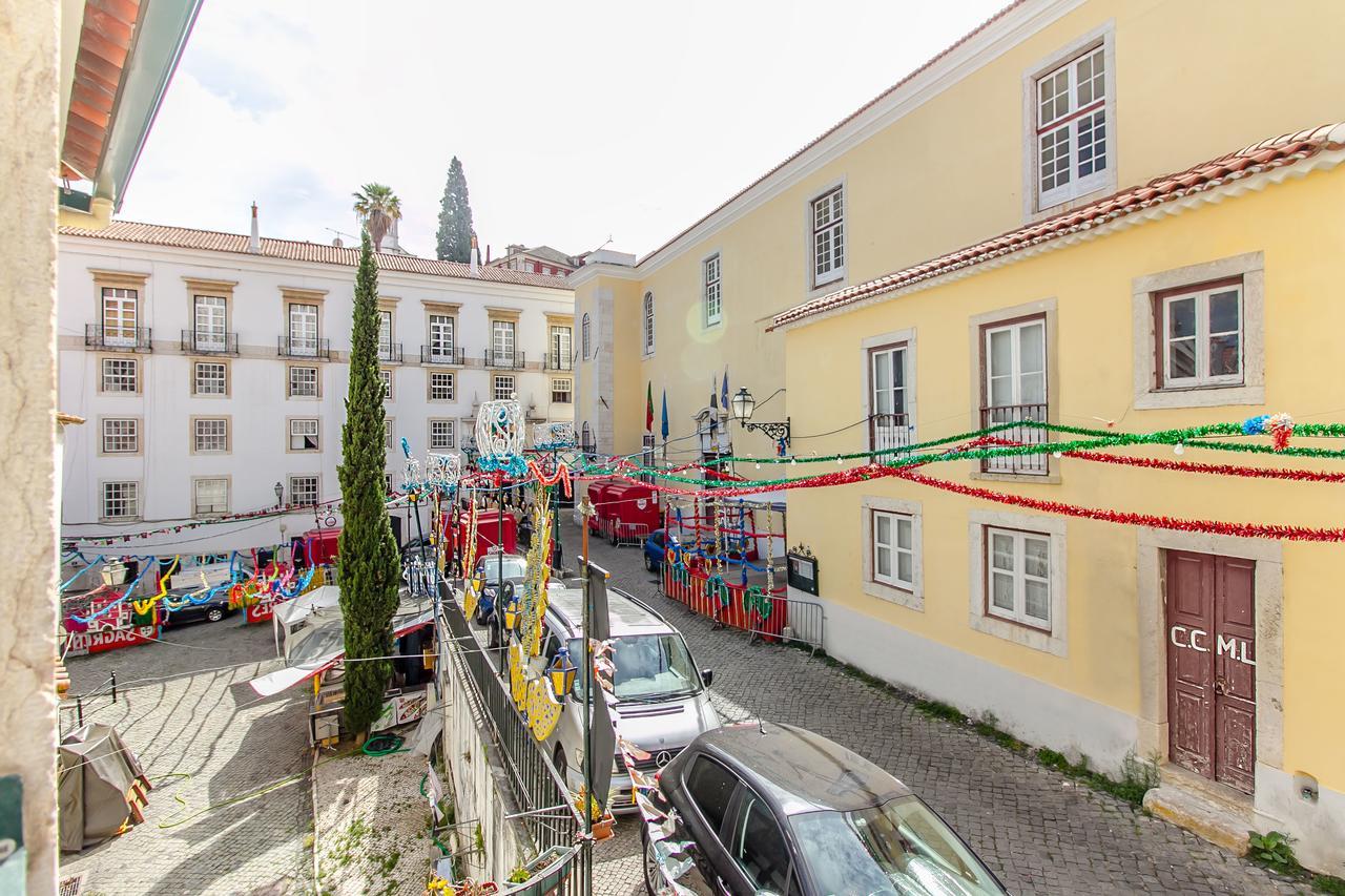 Design Apartment In Typical Alfama Lissabon Exterior foto