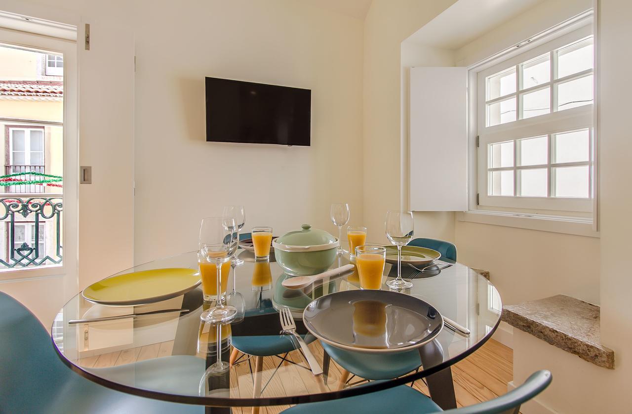 Design Apartment In Typical Alfama Lissabon Exterior foto